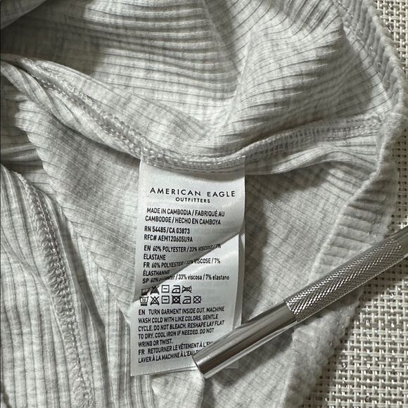 AE Light Heather Gray Plush High Neck Tank Top - Picture 11 of 11